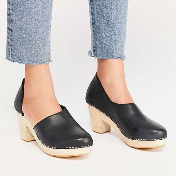 Free People Monroe Black Leather Clog *NWT* - Picture 1 of 8
